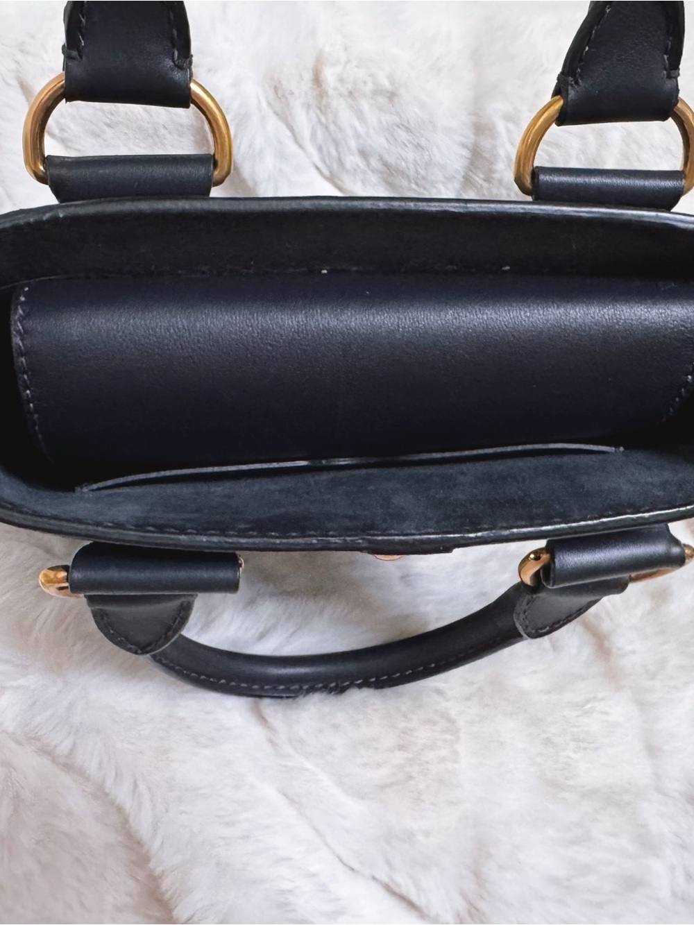 Dior Dioravenue Bucket Bag - Picture 8 of 13